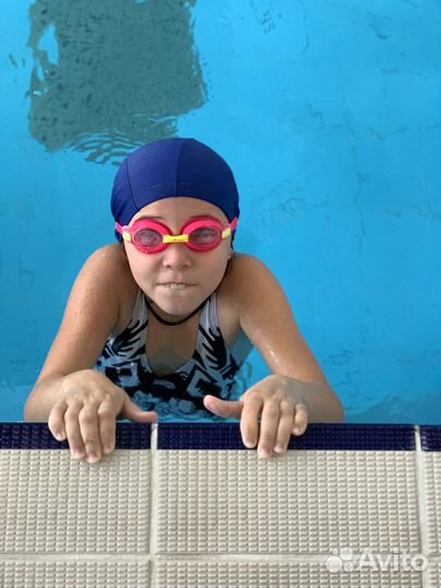 Тренер по плаванию