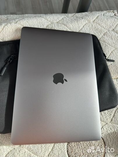 Apple MacBook Pro 13 i5/16GB/512GB/later 2020