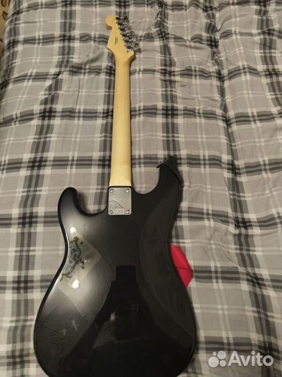 Электрогитара Fender Squier MM Stratocaster HT B