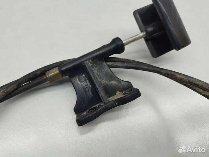 Трос открывания капота Nissan Lucino N15 1995 г.в