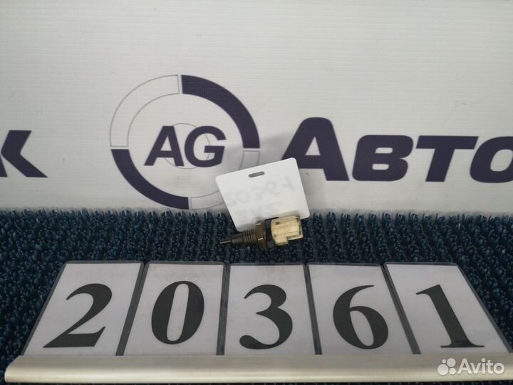 Датчик температуры охлаждающей жидкости Toyota Cam