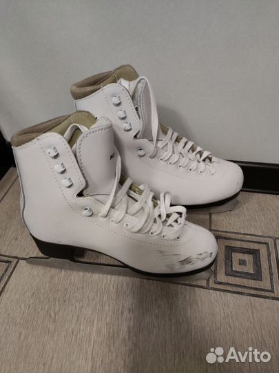 Коньки фигурные 39 размер Nordway Alice