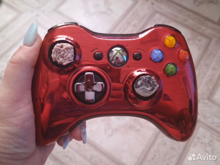 Xbox 360 точно не знаю прошит или нет