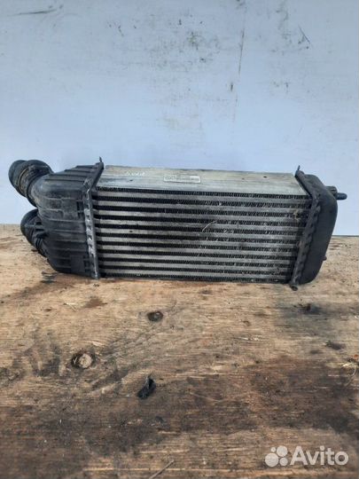 Интеркулер Citroen С3 Picasso минивэн 1.4 2010