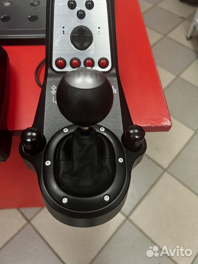 Руль Logitech G25 Racing Wheel