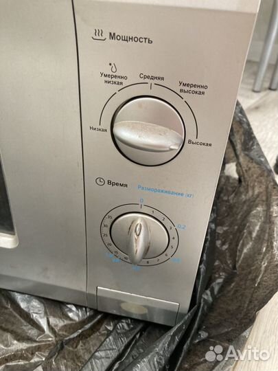 Микроволновая печь midea mm720cpi на запчасти