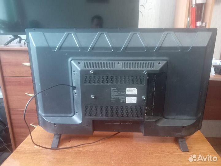 Телевизор на запчасти