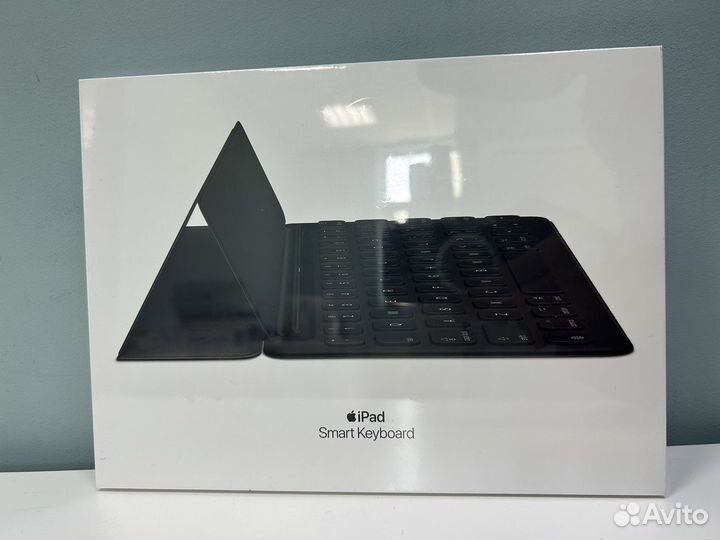 Новый Apple Smart Keyboard iPad 10.5 MX3L2