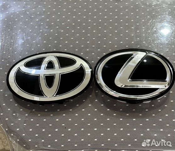 Знак lx570 lc200 стеклянный