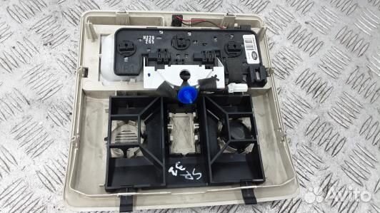 Фонарь освещения салона land rover range rover spo