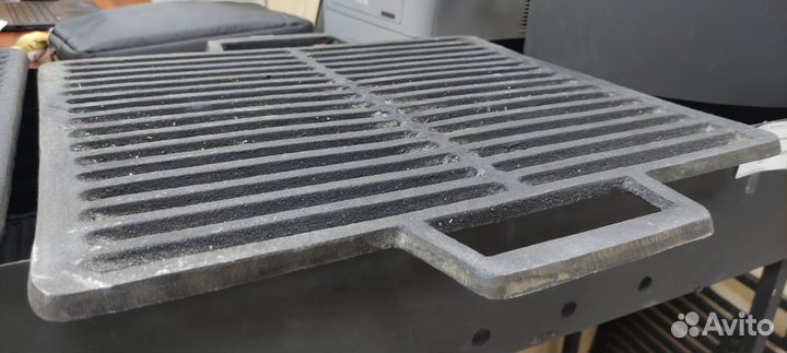 Чугунная решетка прямоугольная 40*46
