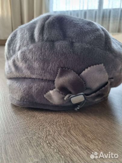 Шапка женская вязаная