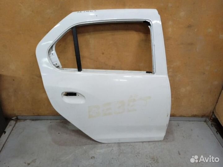 Дверь задняя правая Logan