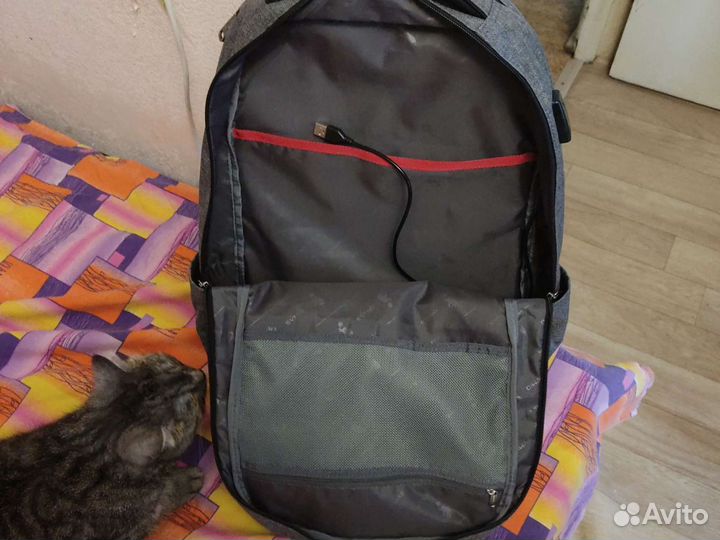 Рюкзак для ноутбука 17дюймовки