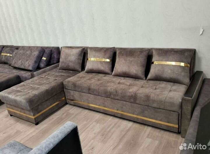 Угловой диван в наличии не б/у