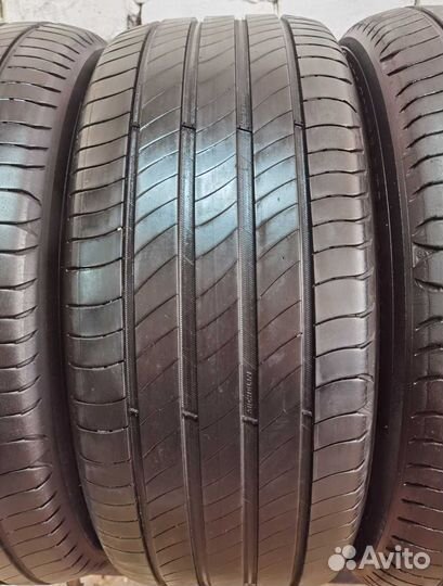 Michelin Primacy 4 215/65 R17