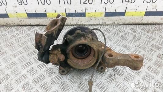 Ступица передняя левая land rover freelander 1 (EN