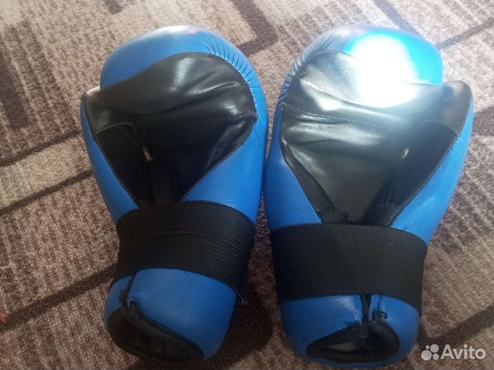 Перчатки для тхэквондо