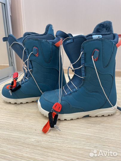 Сноубордические ботинки женские burton mint