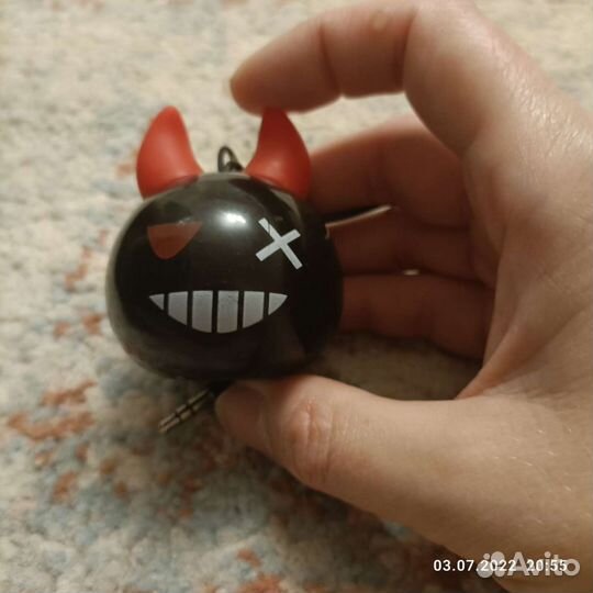 Портативная колонка