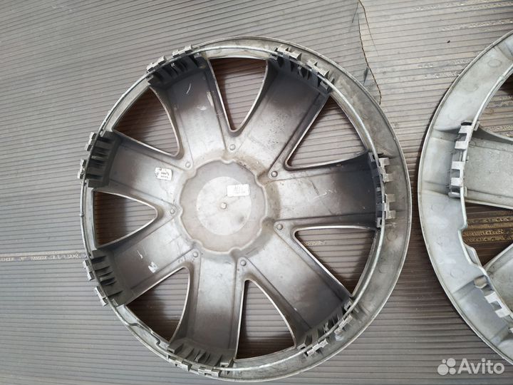 Колпаки на колёсные диски