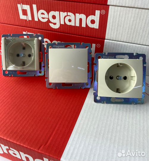 Выключатель и Розетки Legrand