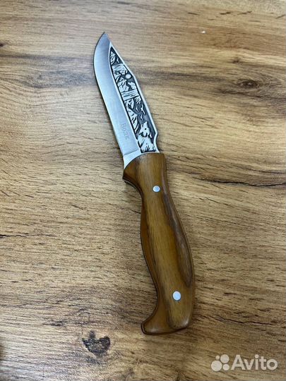 Нож туристический