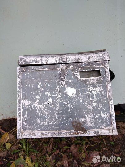 Рыболовный ящик