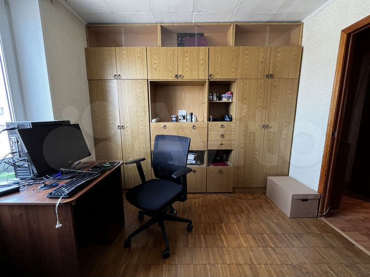 Комната 10 м² в 3-к., 14/16 эт.