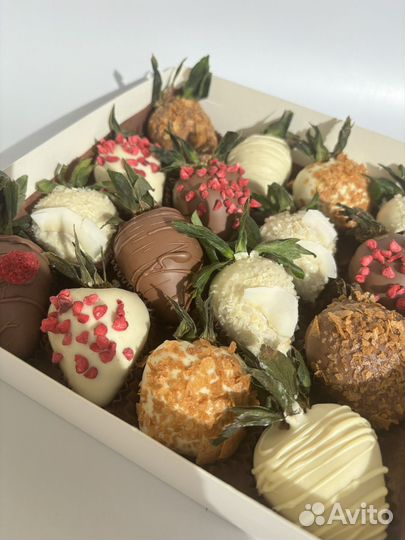 Клубника в шоколаде подарок учителю