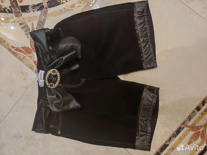 Шорты женские велюр микровельвет. стрейч р.42-44