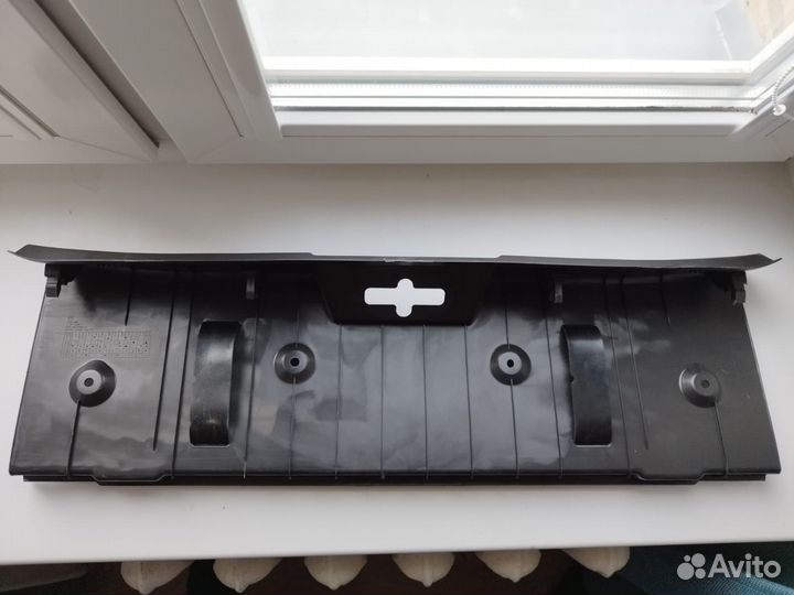 Обшивка багажника на Chevrolet Aveo T300 2011-2015