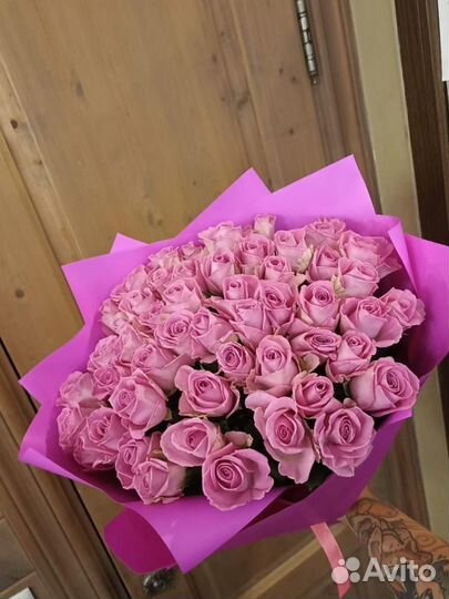Цветы розы и букеты с доставкой Крымск