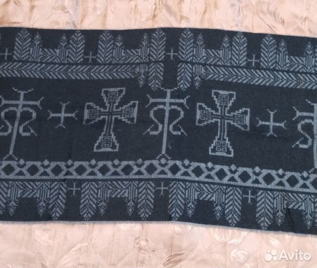 Givenchy/Versace/Finn Flare