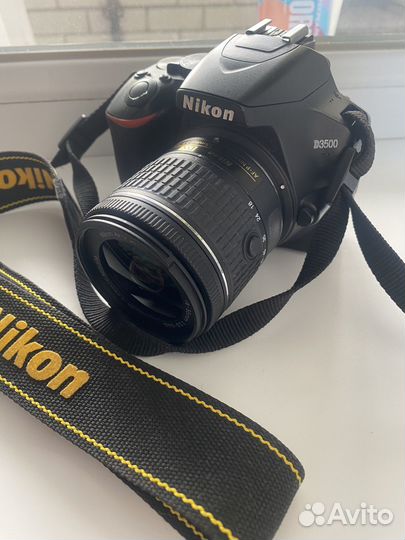 Зеркальный фотоаппарат Nikon D 3500