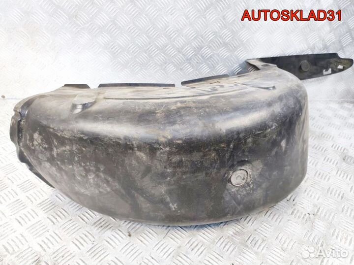 Локер задний левый Renault Megane 2 8200141543