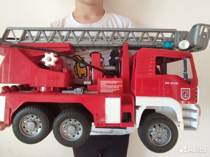 Пожарная машина bruder