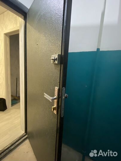 Дверь входная металлическая