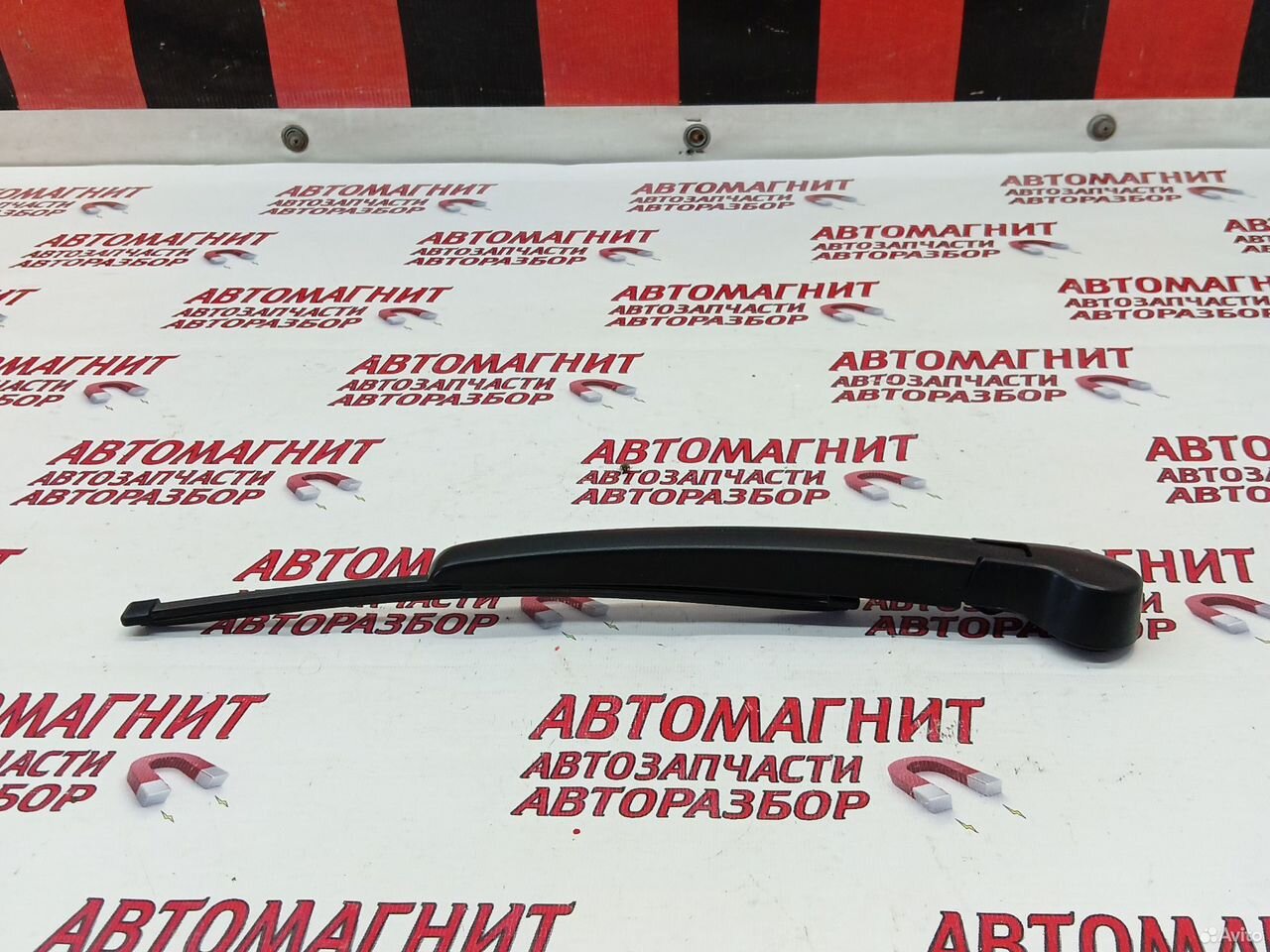 Поводок заднего дворника Джили Монжаро