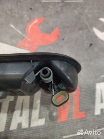 Ручка открывания двери внутреняя передняя левая