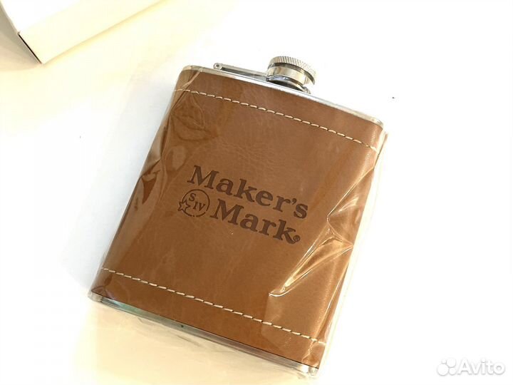 Металлическая фляжка для алкоголя походная