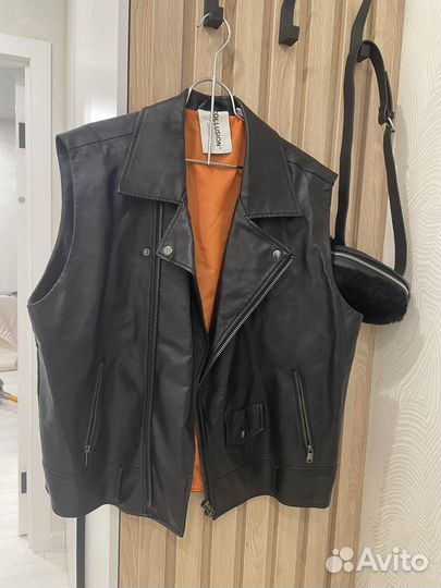 Жилетка кожаная xs оверсайз
