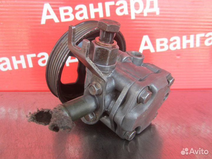 Насос гур Kia Carnival UP/GQ J3 2004