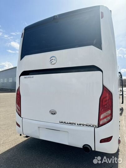 Туристический автобус Golden Dragon XML6952, 2024