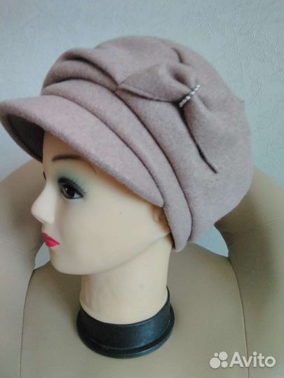 Кепка женская из драпа на подкладке. Россия
