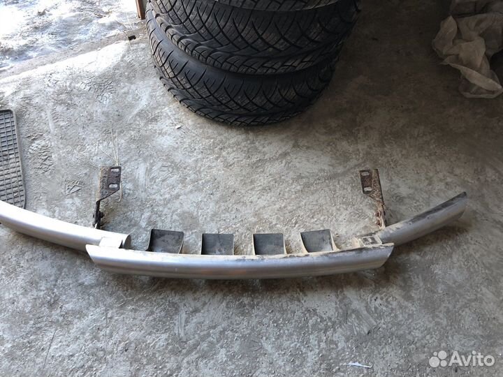 Защита переднего бампера toyota land cruiser 200