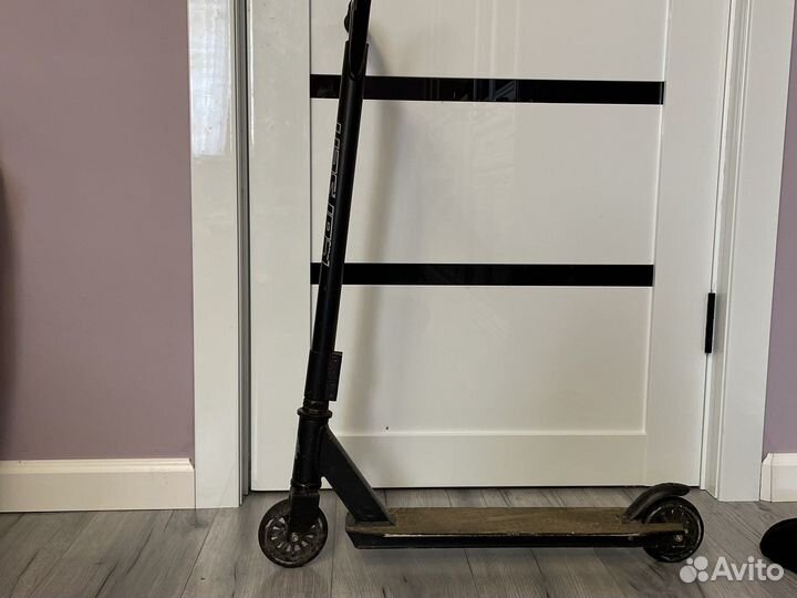 Трюковой самокат б/у