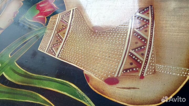 Картины на металле