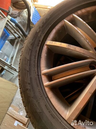 Bridgestone Dueler H/P 235/50 R18