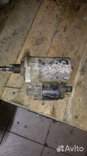 Стартер Volkswagen passat b3 1.8